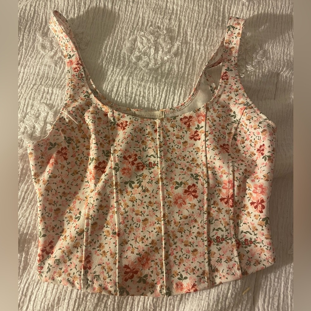 Altar’d state floral corset top in an xs